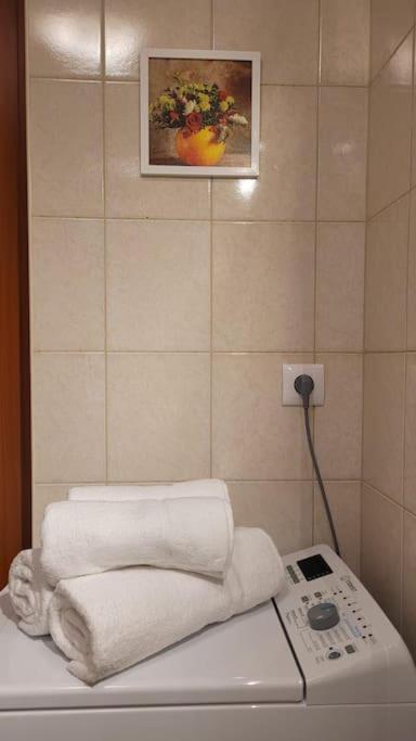 Cozy Modern Apartment Sunrise Studio 35M2 Balcony 3 Persons Cracovia Esterno foto