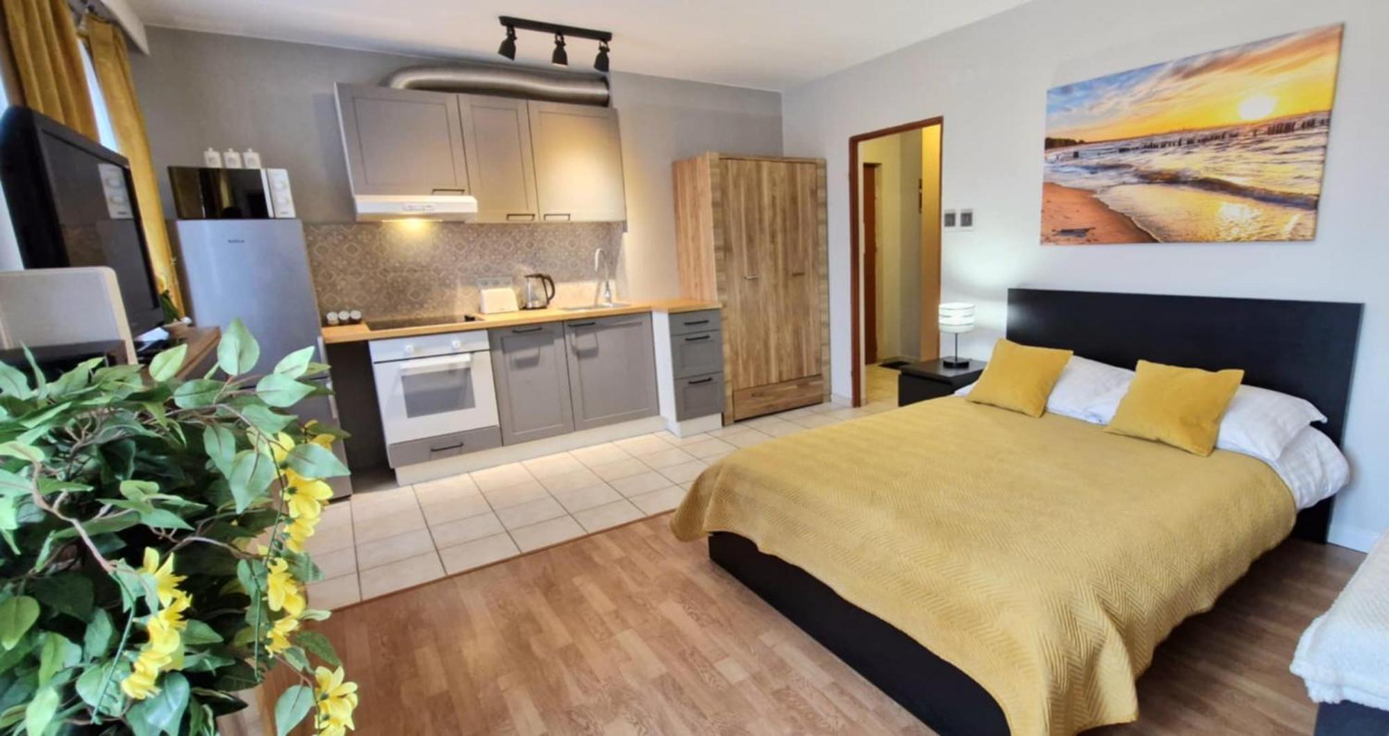 Cozy Modern Apartment Sunrise Studio 35M2 Balcony 3 Persons Cracovia Esterno foto