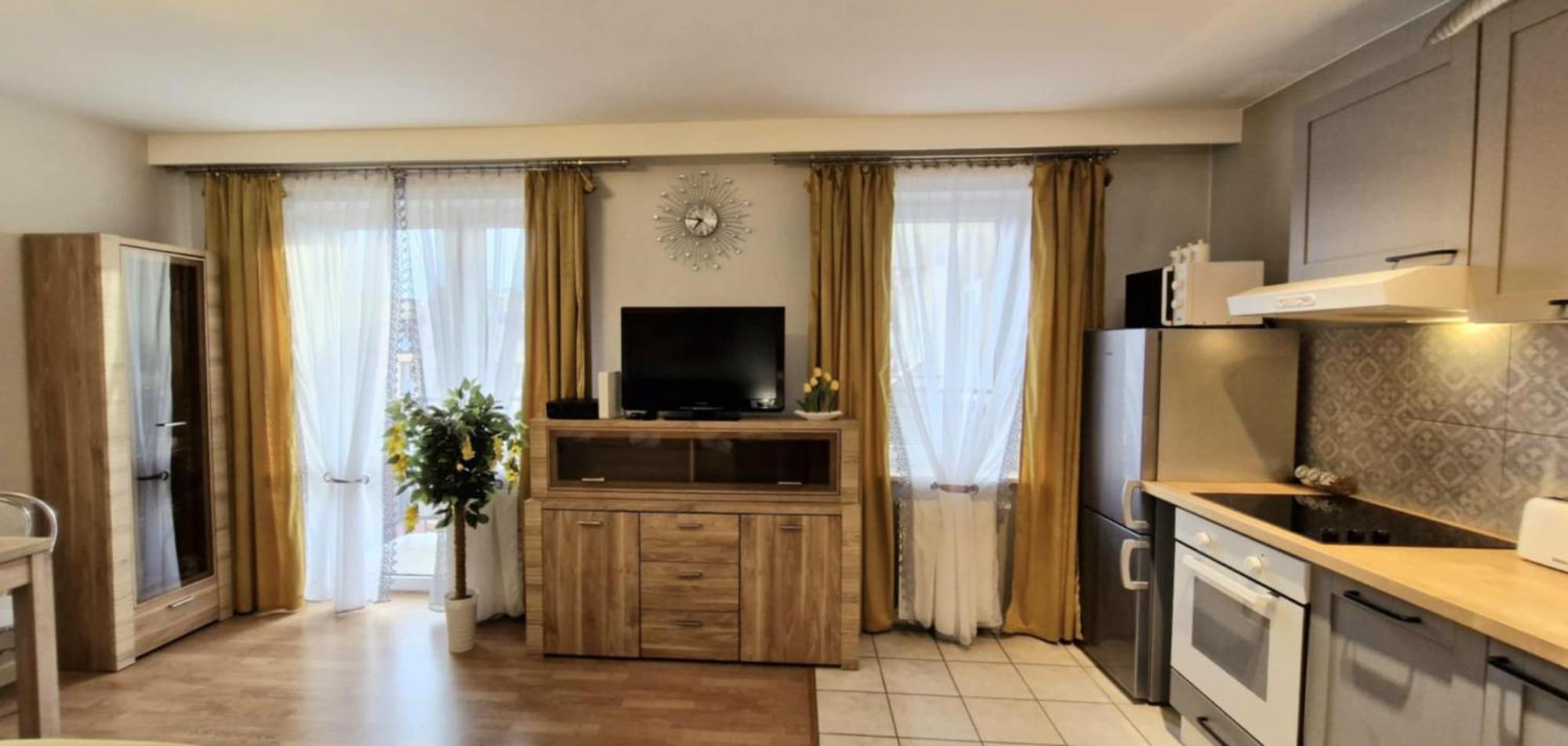 Cozy Modern Apartment Sunrise Studio 35M2 Balcony 3 Persons Cracovia Esterno foto